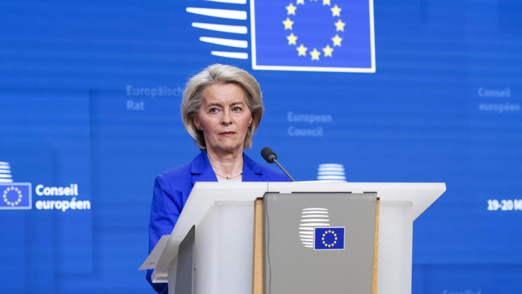 La presidenta de la Comisión, Ursula von der Leyen, durante una rueda de prensa