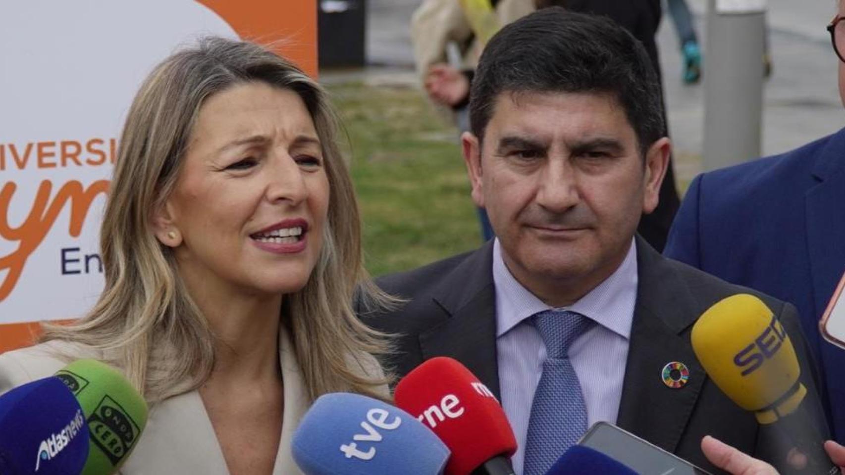 Yolanda Díaz acusa a Rueda de privatizar y anuncia que recurrirá el plan de control de bajas ante el Constitucional si prospera