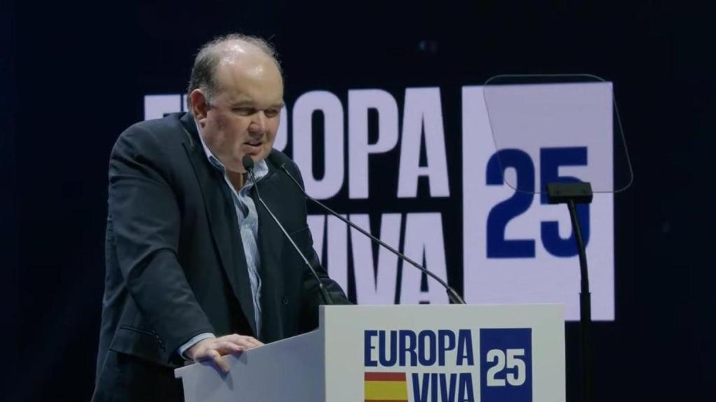 Rafael López Aliaga, durante el acto VIVA 25 celebrado en Madrid.