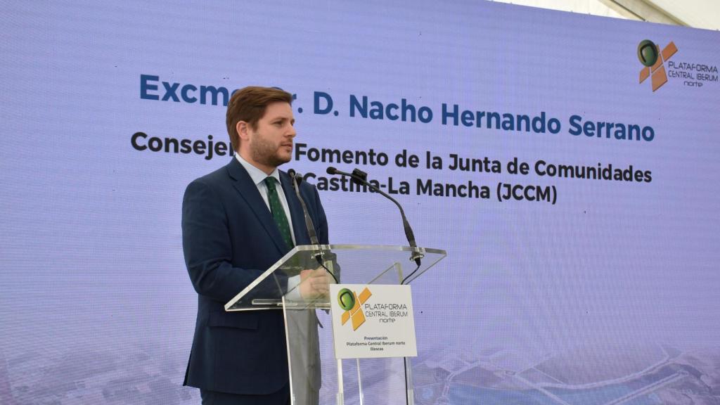 Nacho Hernando durante la presentación de la plataforma logística Iberum Central Norte en Illescas.
