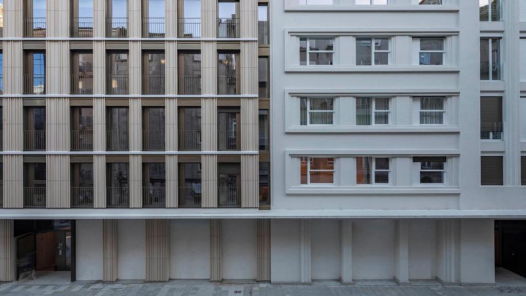 Obra nueva y rehabilitación de edificio para viviendas, locales y garajes en Marqués de Valladares 39, 41 y 43