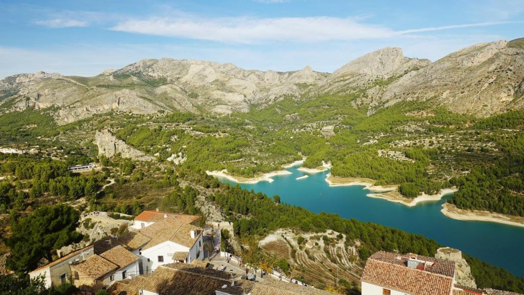 El embalse de Guadalest