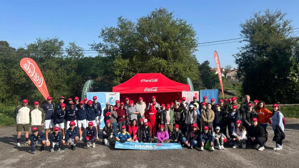 Fundación Celta y Down Vigo se unen a Mares Circulares para limpiar el Río Lagares, en Vigo