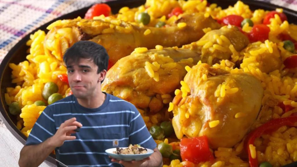 Diego y un arroz con pollo de fondo.