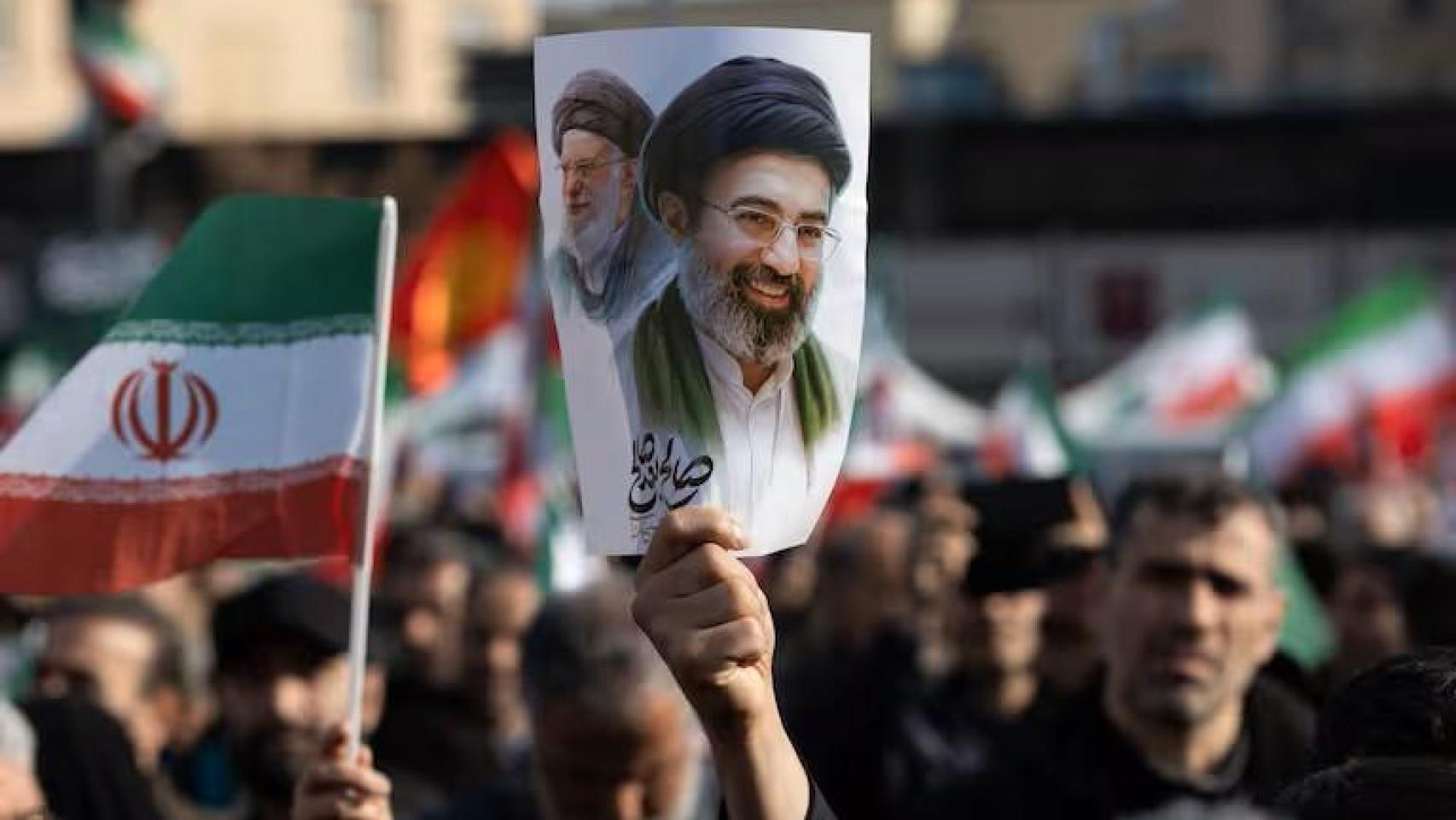 Guerra de Irán, última hora en directo | El líder supremo de Irán afirma que la gestión del estrecho de Ormuz "entrará en una nueva fase"