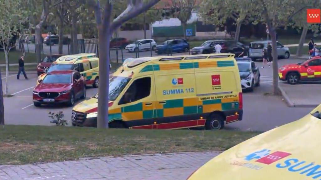 Los servicios de emergencia en el lugar del suceso.