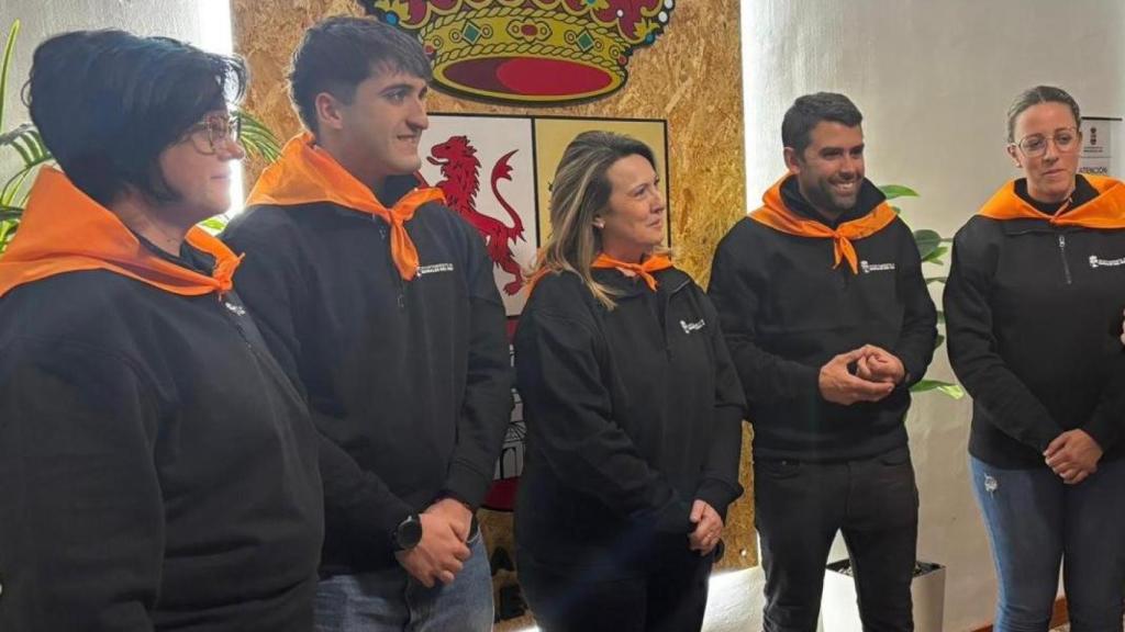 Imagen de la presentación de las fiestas con los concejales de Cultura, Juventud, Deportes y Festejos.