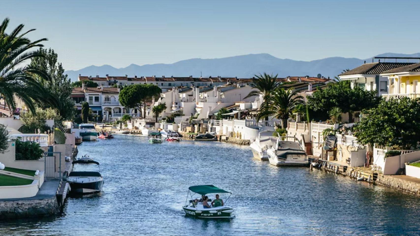 Empuriabrava es considerada 'la Venecia' de la Costa Brava.