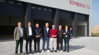 Arteixo (A Coruña) formaliza la entrega del nuevo parque de bomberos en el polígono de Morás