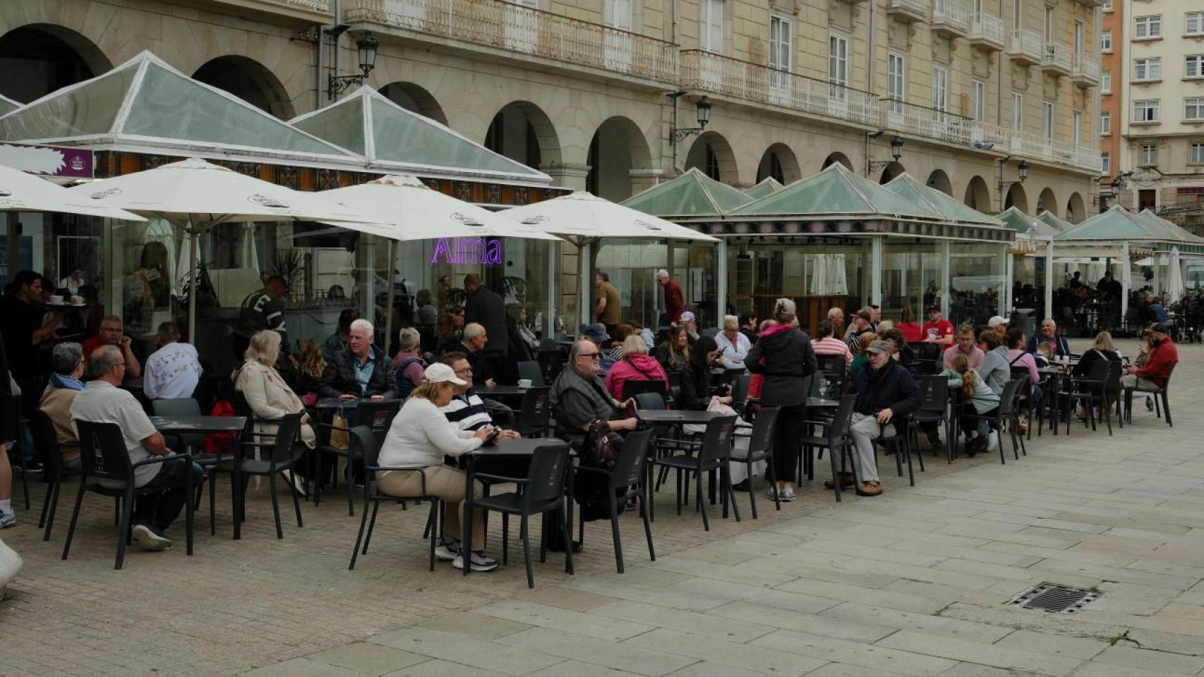 Terrazas de hostelería en la plaza de María Pita.