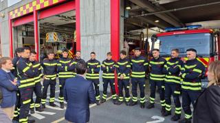 Acto de bienvenida a los 13 nuevos bomberos del servicio municipal de Ferrol.