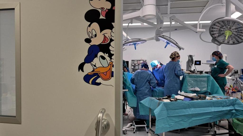 Quirófano de Cirugía Cardiaca Pediátrica H.12 de Octubre 2