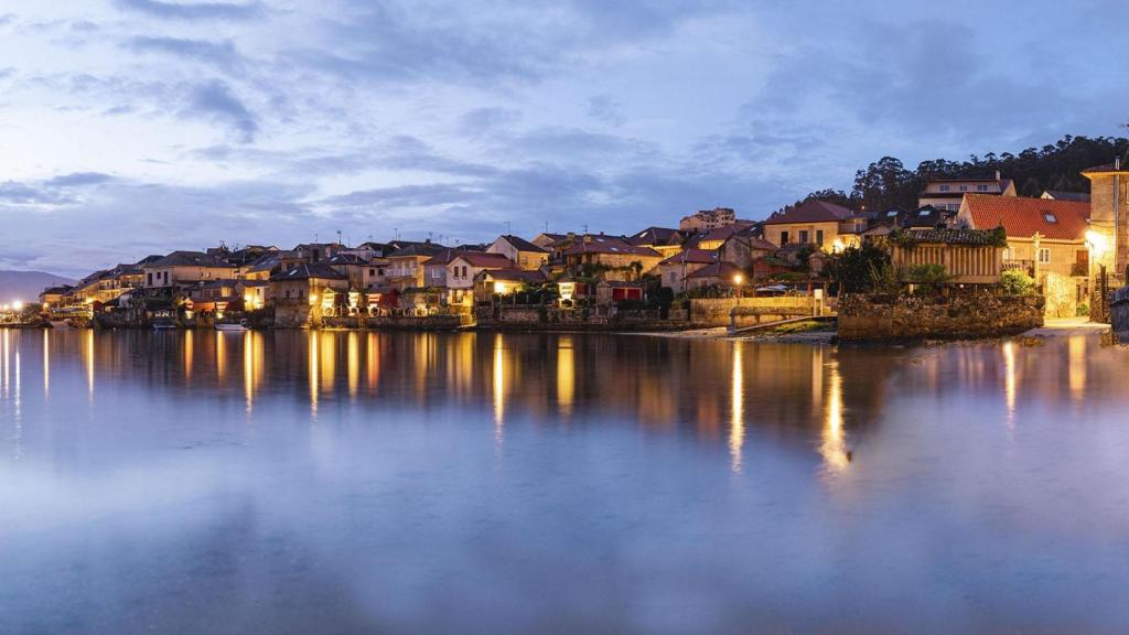 Combarro es uno de los pueblos marineros de Galicia que mejor ha conservado su arquitectura tradicional.