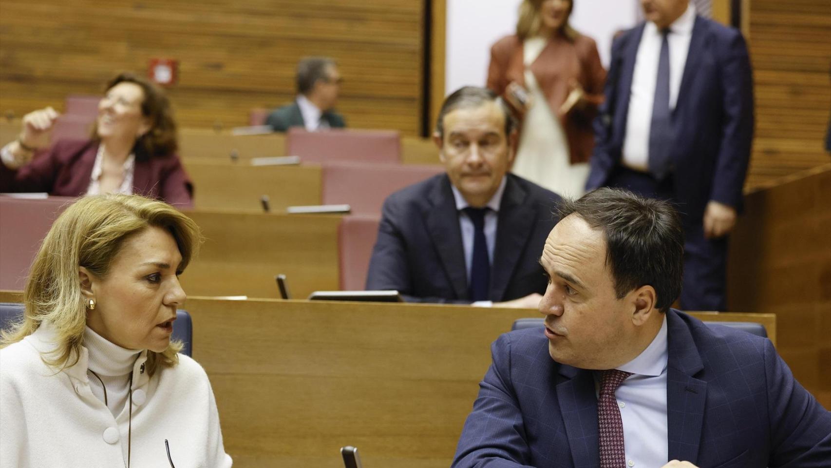 La vicepresidenta primera y consellera de Vivienda, Susana Camarero, junto al presidente de la Generalitat, Juanfran Pérez Llorca. Rober Solsona / EP