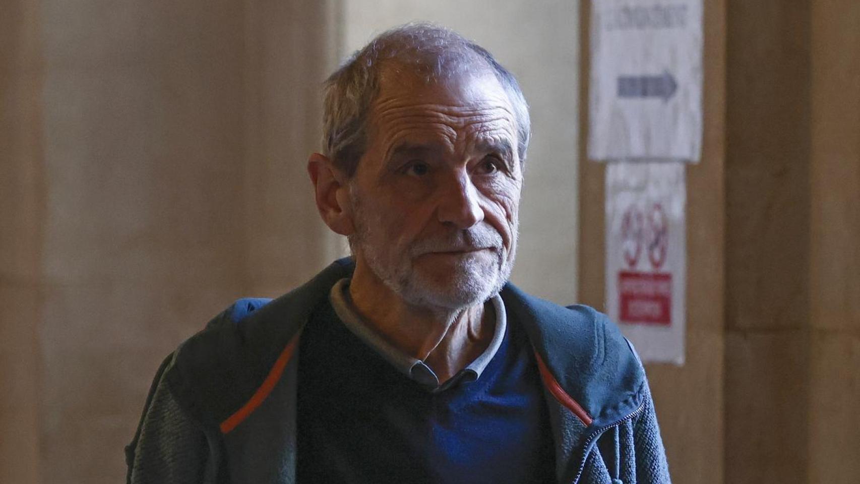 José Antonio Urrutikoetxea Bengoechea, alias Josu Ternera, a su llegada al juzgado para su juicio de apelación en París, Francia.