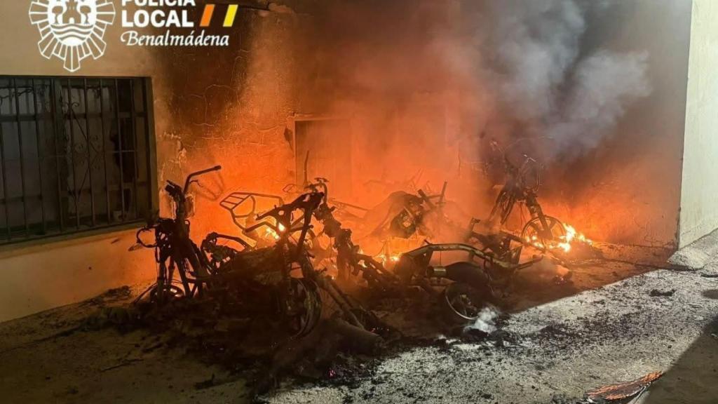 El incendio de la pasada madrugada en Benalmádena.
