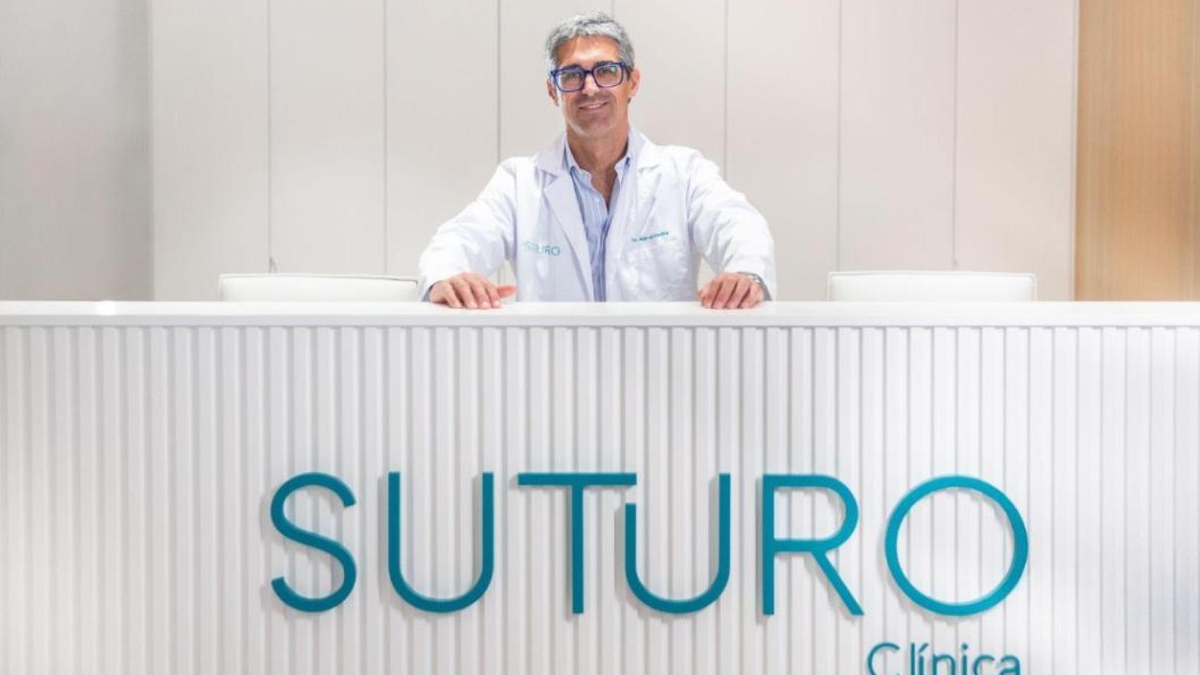 El doctor Antonio Medina, director médico de Suturo.