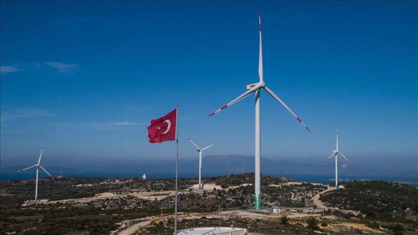Turquía cambia las reglas: adelanta a la UE en baterías para almacenar energía verde y esquiva la crisis del combustible