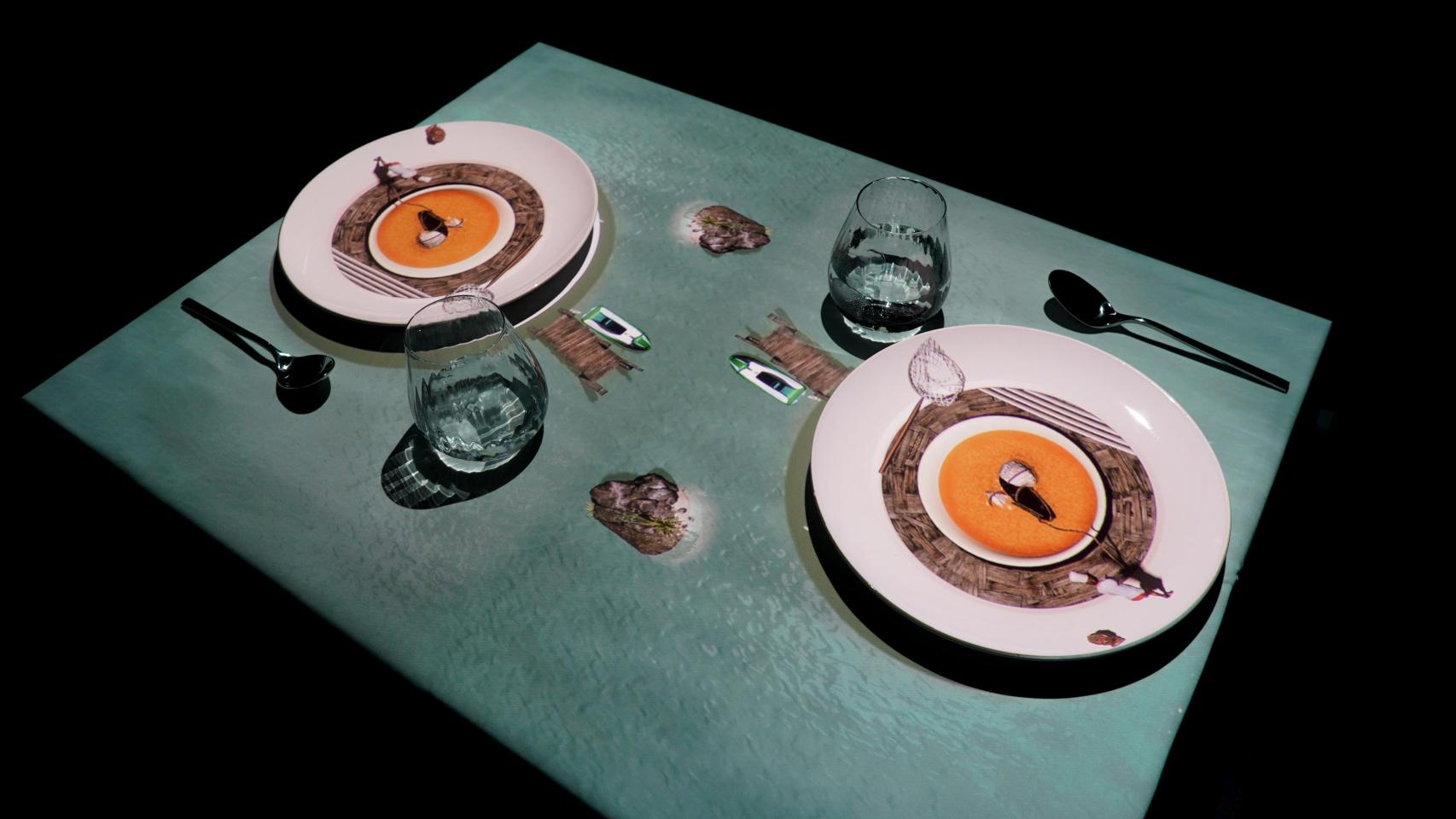 ¿Comida virtual por 109 €? Así es la experiencia gastronómica inmersiva que llega por primera vez a Madrid desde Bélgica