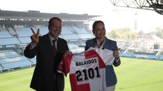 Abel Caballero y Marián Mouriño, durante la presentación del principio de convenio de Balaídos