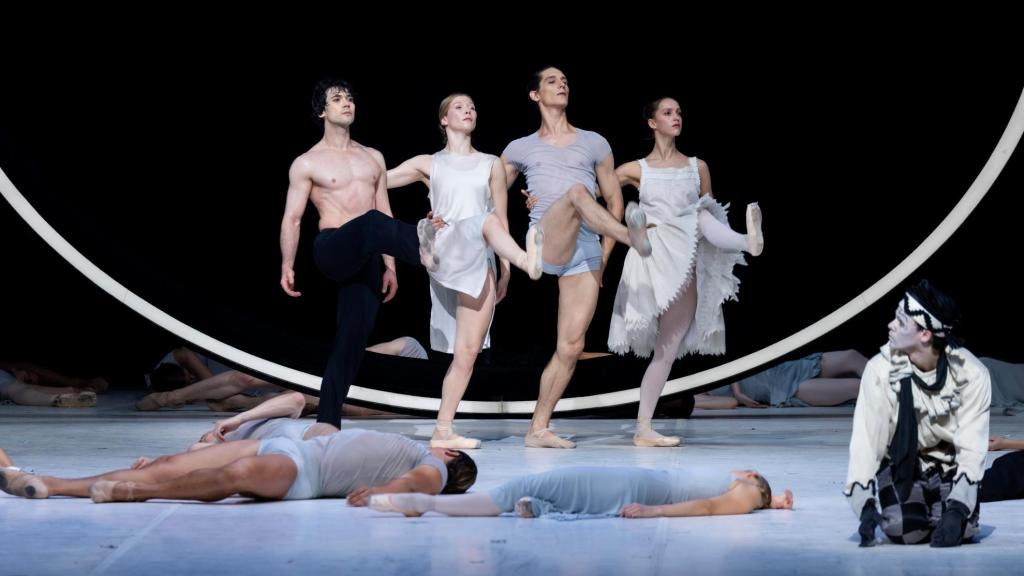 Moment from 'Nijinsky', choreography signed by John Neumeier and performed by Hamburg Ballet. Photo: Kiran West