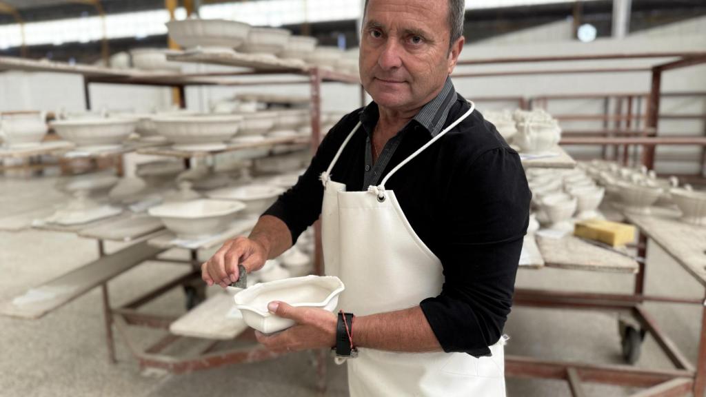 José Hurtado, de 60 años, empezó a trabajar en la fábrica con 19 años.