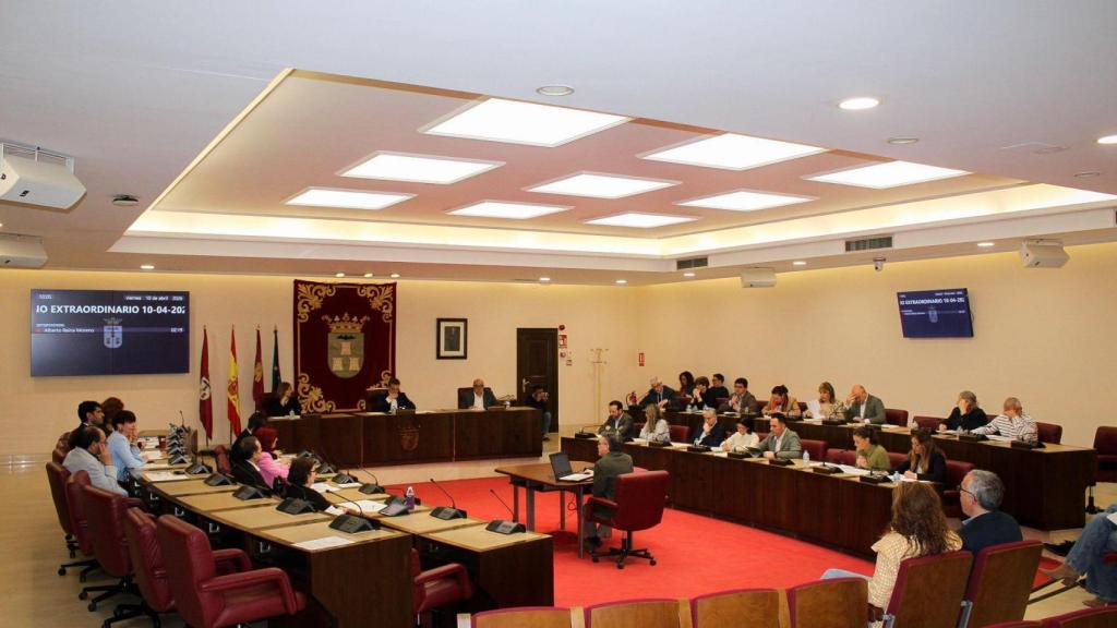 Momento de la votación en el que ha quedado aprobado el Presupuesto de Albacete.