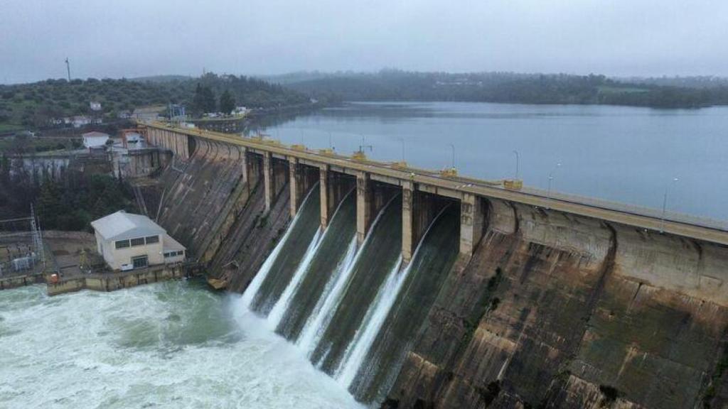 El embalse ha roto todas las previsiones.