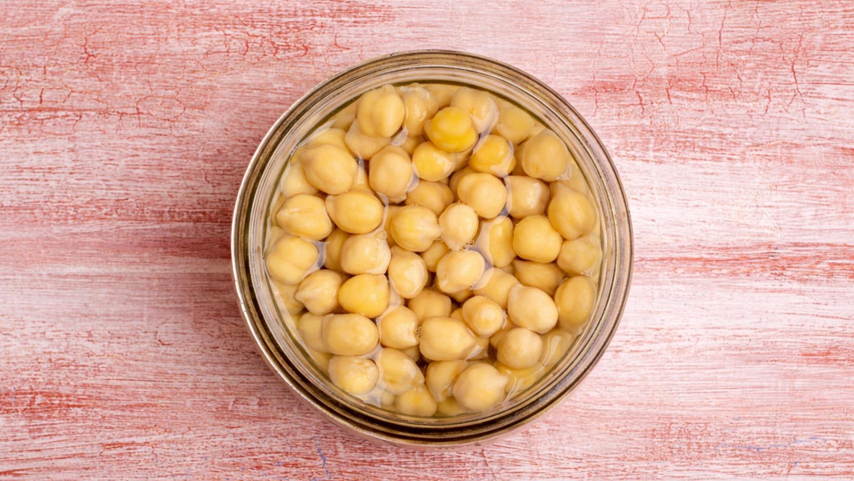 Un bote de garbanzos