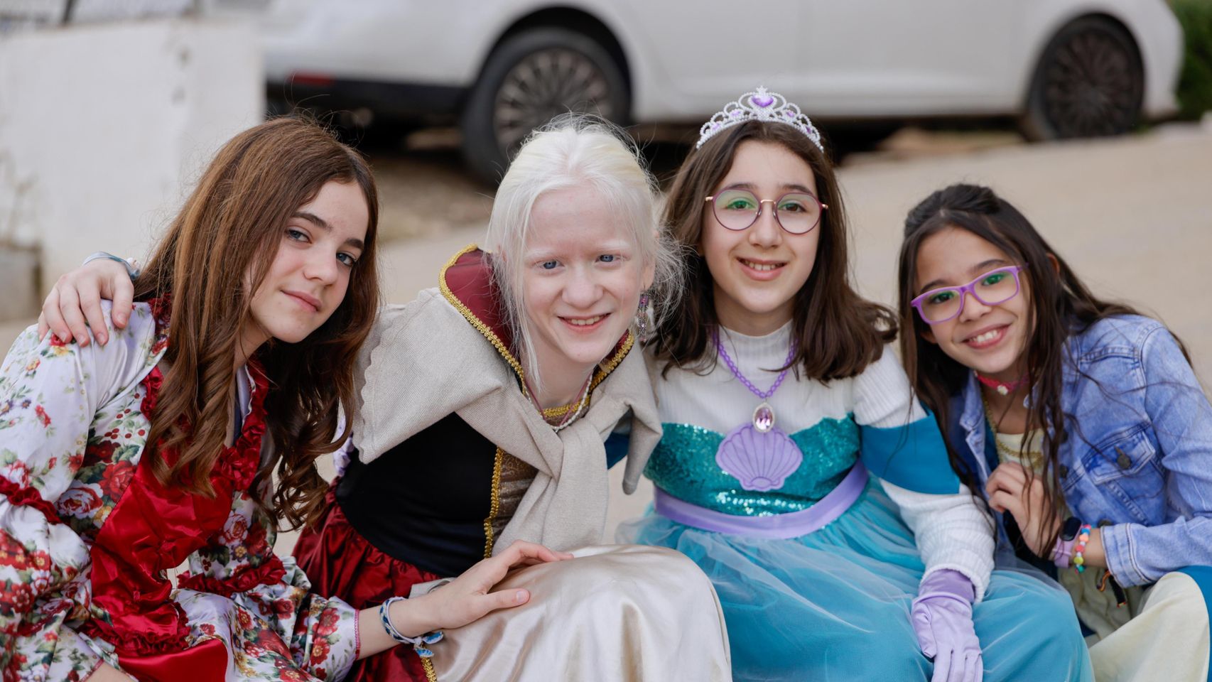 El Colegio Tavera de Toledo viaja al Siglo de Oro: todas las fotos de su colorida y divertida jornada cultural