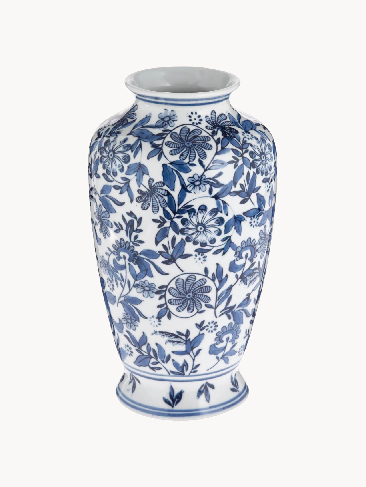 Jarrón grande de porcelana Lin de Westwing. Su precio es de 29,99 €.