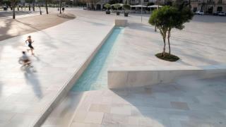 Representación de una plaza fresca construida con hormigón