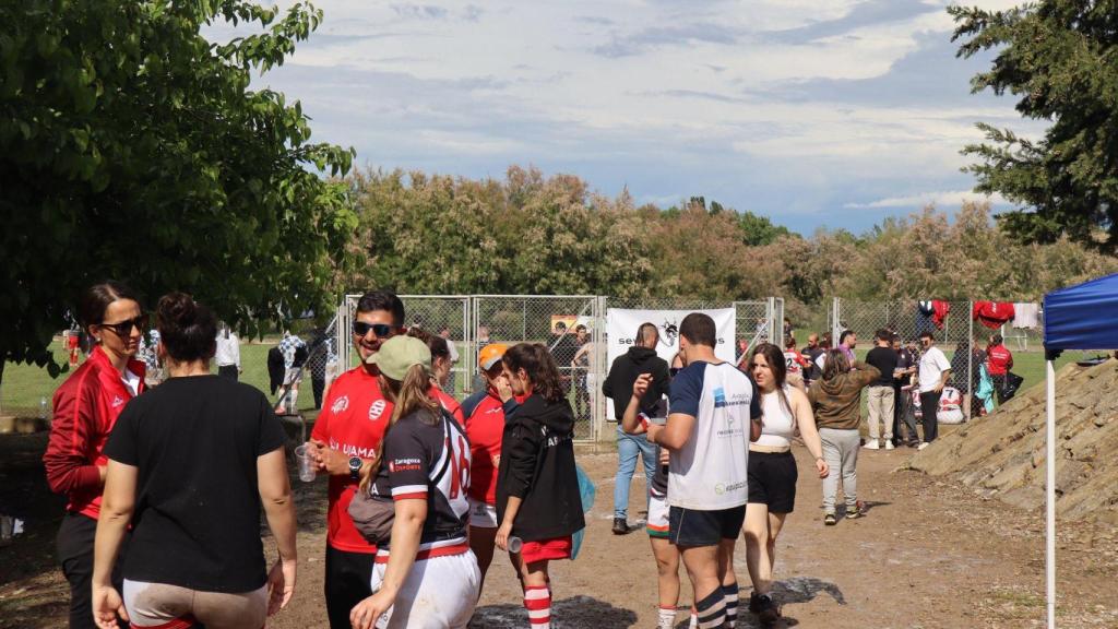 Celebración del Torneo Seven de rugby en Novillas