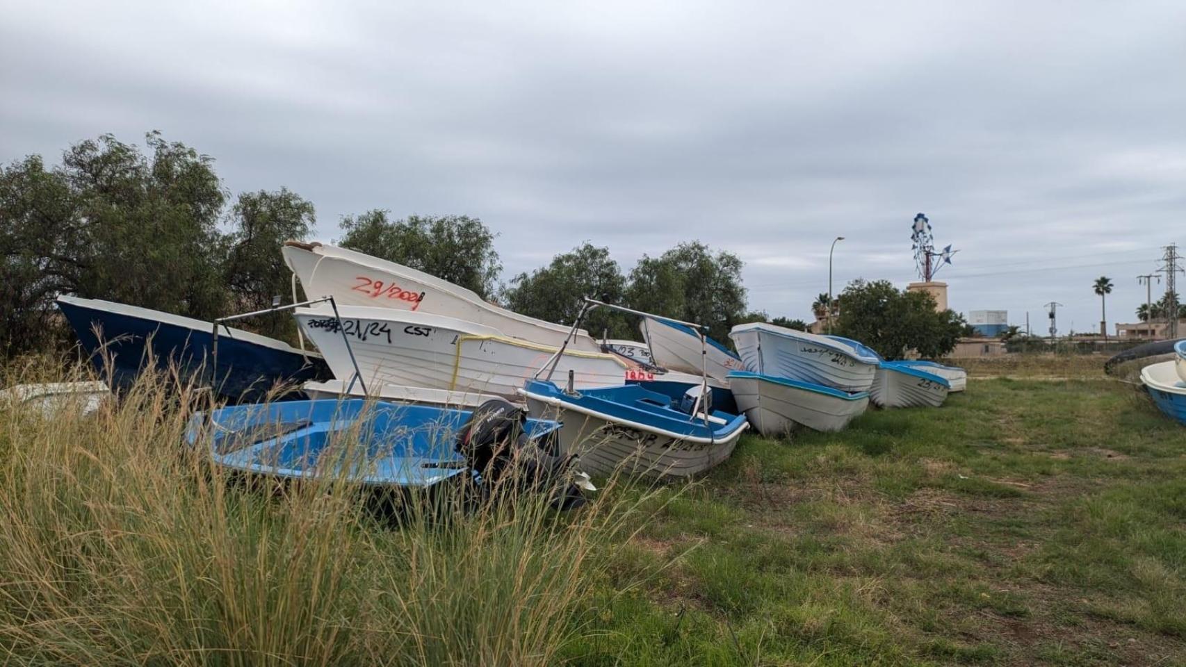Varias pateras en las Islas Baleares a la espera de que el Gobierno las destruya.