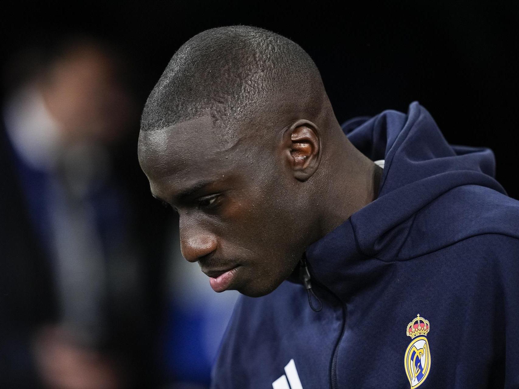 Ferland Mendy, antes de un partido con el Real Madrid