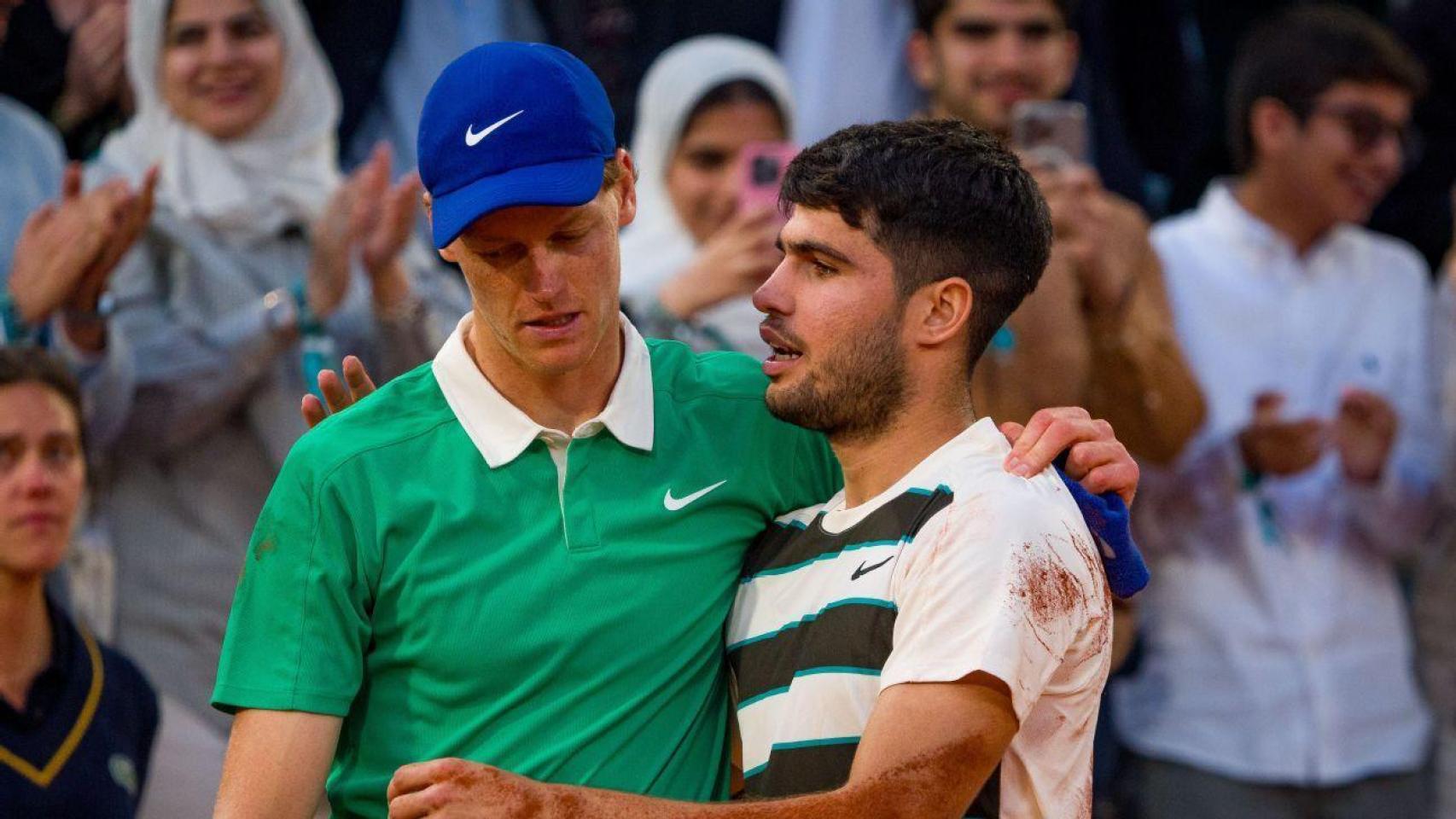 Carlos Alcaraz – Jannik Sinner, una final de alto voltaje: el número uno en juego, la corona de Montecarlo y el cetro ATP