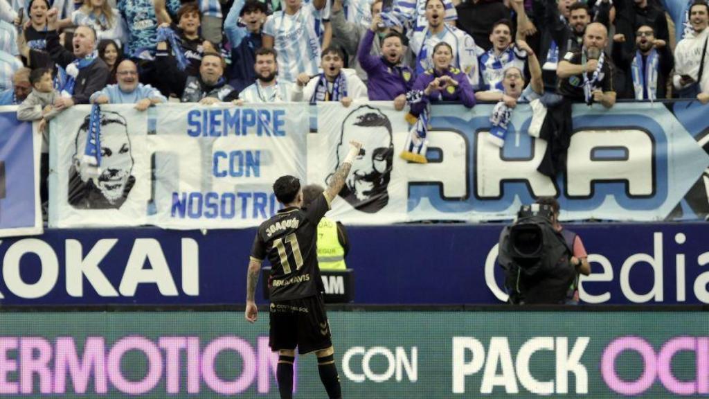 Joaquín celebra su gol en La Rosaleda contra Las Palmas