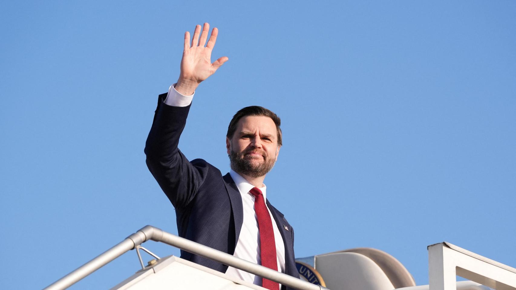 EEUU abandona Islamabad «sin acuerdo» y señala la falta de renuncia iraní al armamento nuclear como gran «línea roja»
