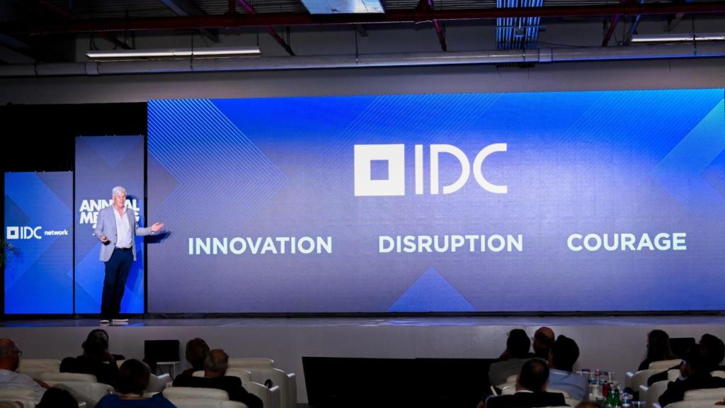 Un encuentro anual del IDC Network en ediciones pasadas con Richard Aitkenhead como maestro de ceremonias.