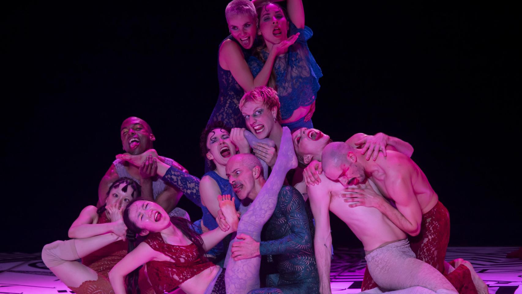 Un momento de 'Bloody Moon', de Marina Mascarell, en Centro Danza Matadero. Foto: Gorka Bravo