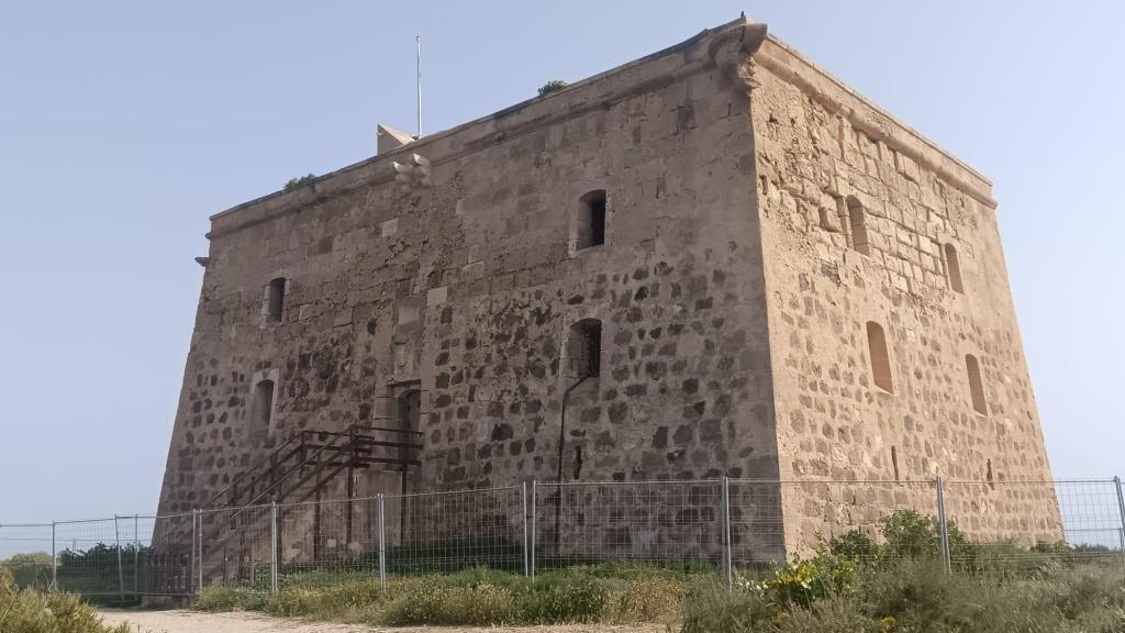 La Torre de San José, antigua prisión y calabozos de la Guardia Civil.