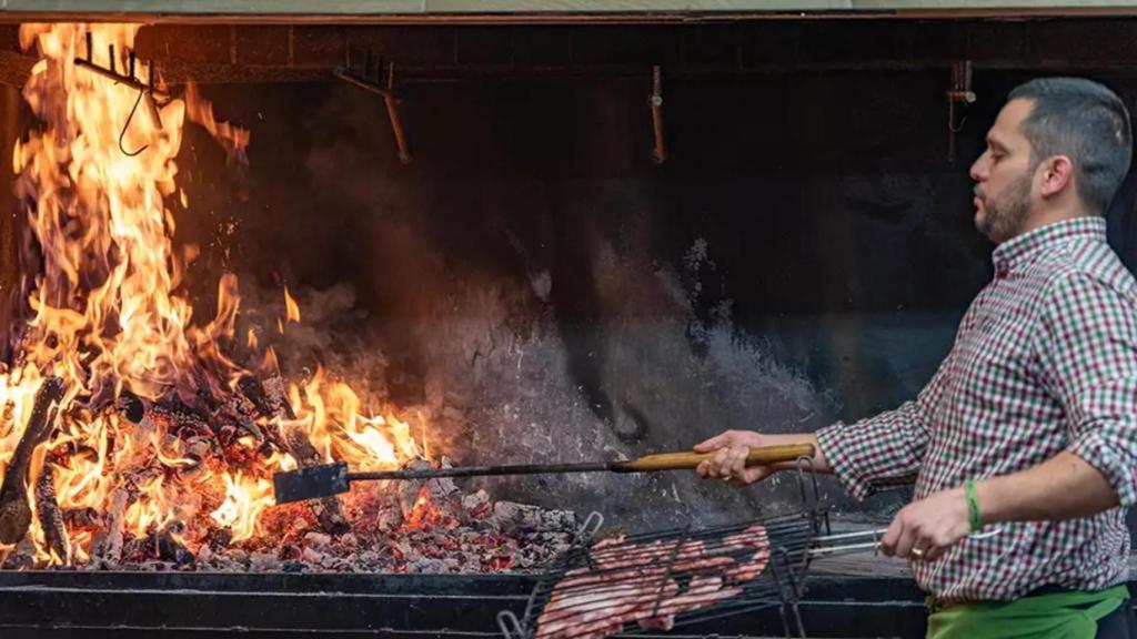 Brasas del Asador El Chico.