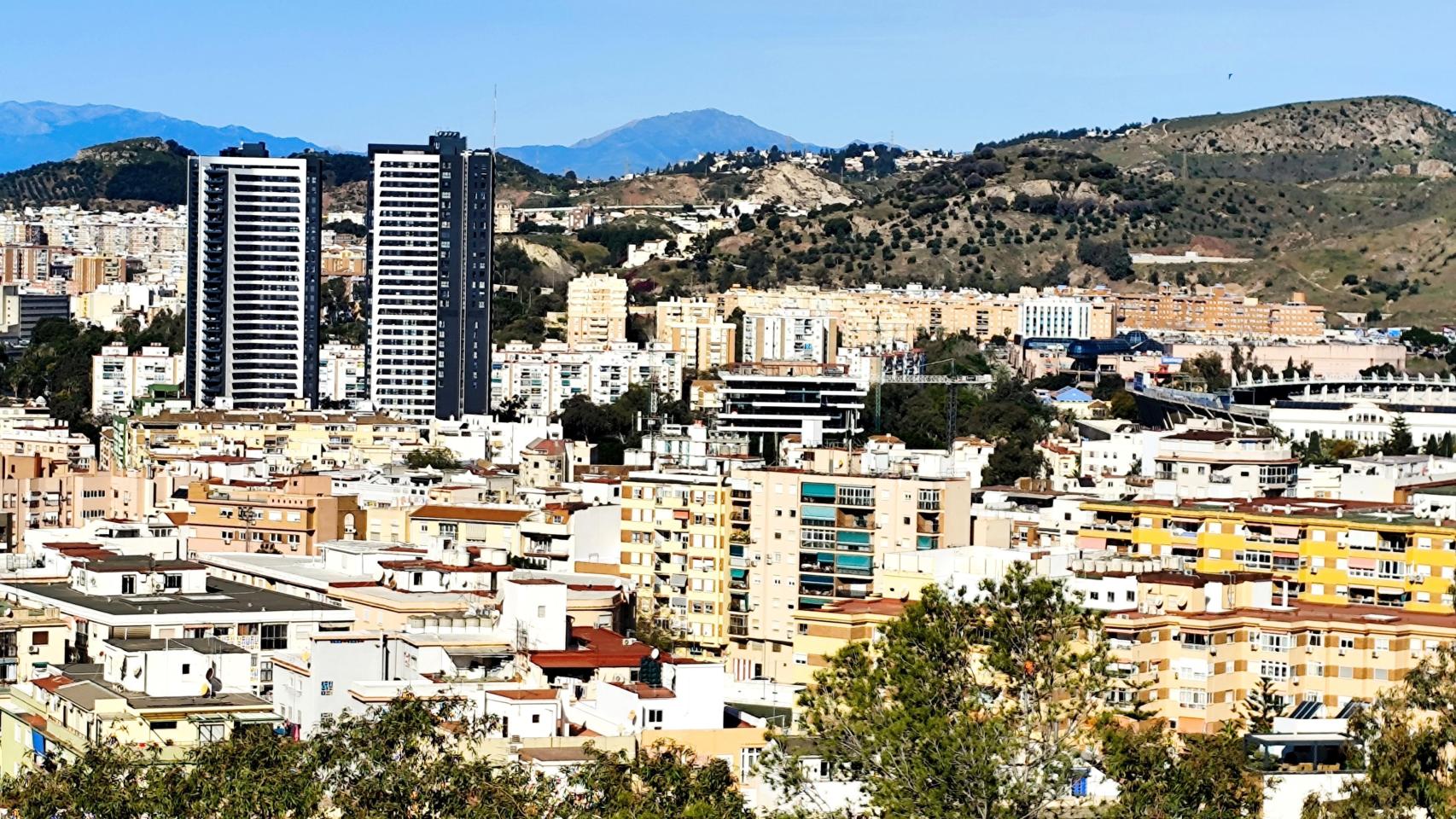 Vistas de las torres de Martiricos, en Málaga capital.