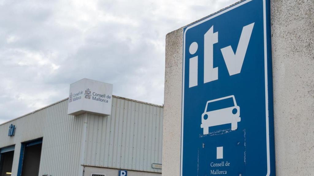 Estación técnica de inspección técnica de vehículos, ITV.