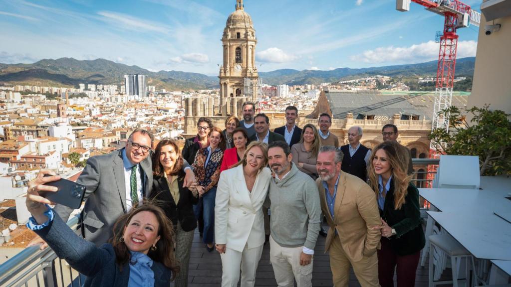 Imagen de la candidatura del PP de Málaga a las elecciones andaluzas del 17 de mayo.
