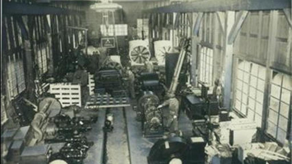 Imagen de los primeros talleres de EBARA