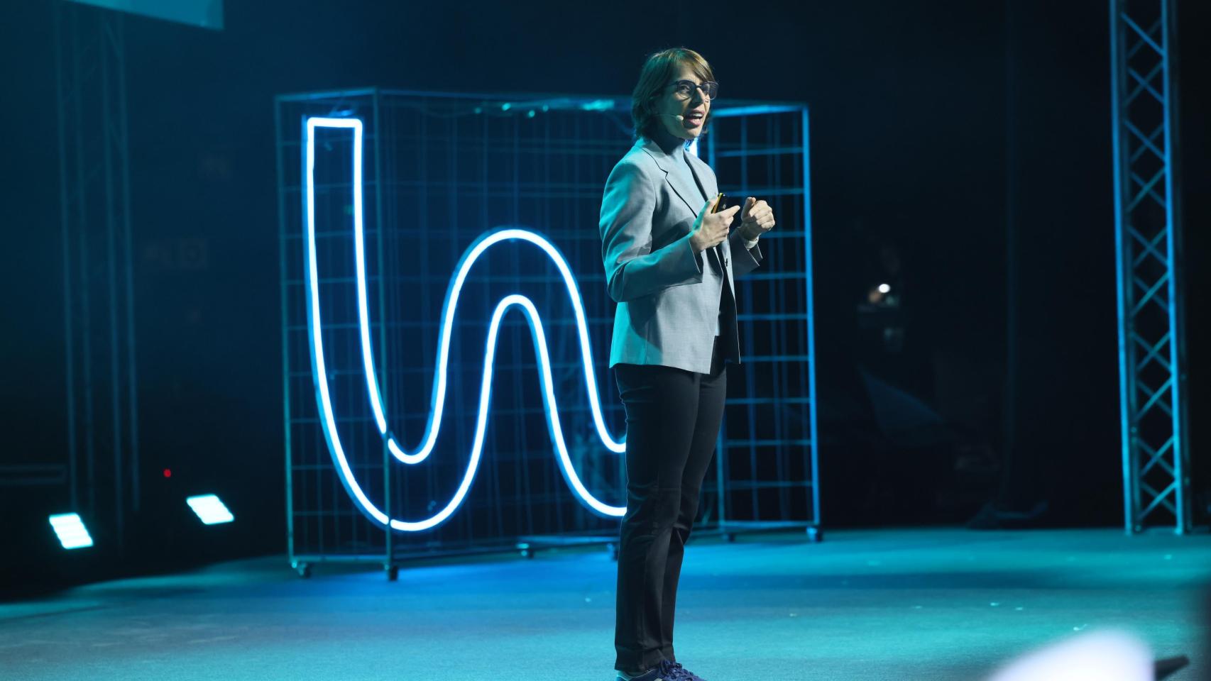 Suzana Curic, máxima responsable de AWS en España y Portugal, en el congreso 'The Wave' de Zaragoza