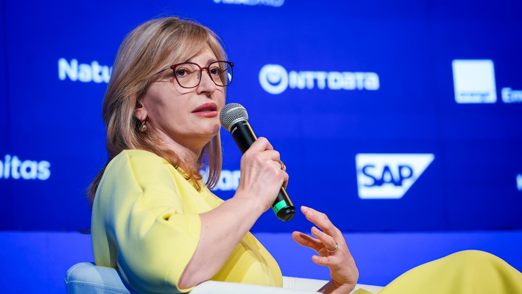 Ekaterina Zaharieva Comisaria de Empresas Emergentes, Investigación e Innovación de la Unión Europea