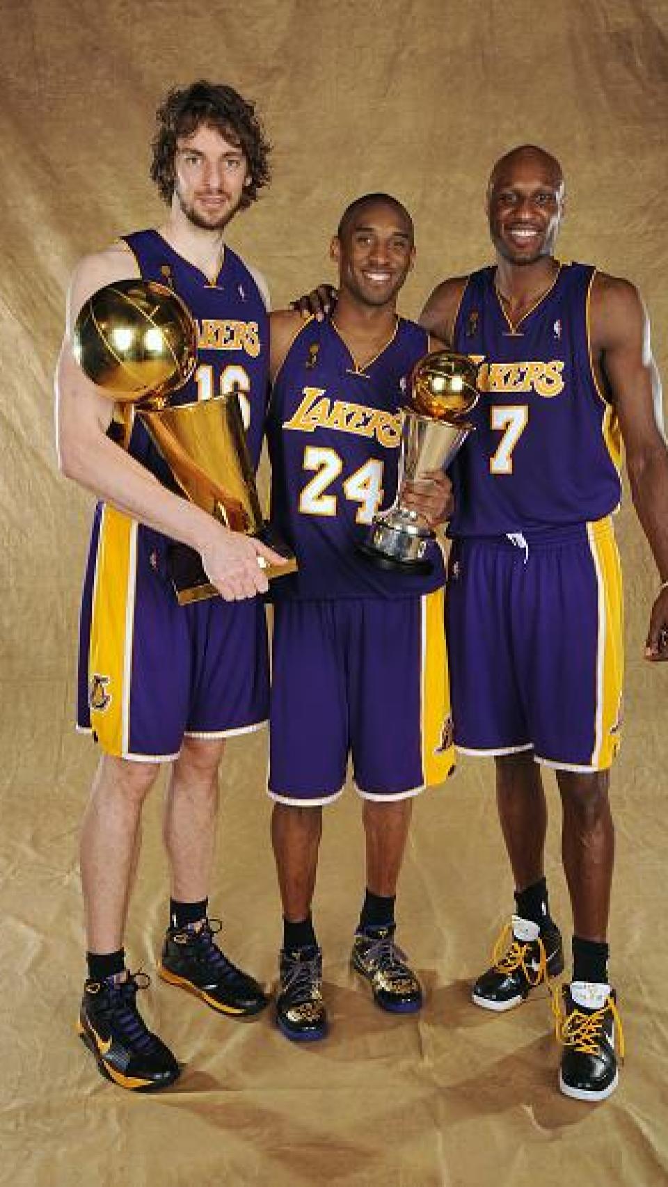 Pau Gasol, Kobe Bryant y Lamar Odom en 2009.