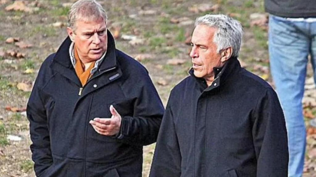 La foto del paseo del ex príncipe Andrés y Epstein por Central Park, durante el viaje del hermano del rey Carlos III a Nueva York en 2010.